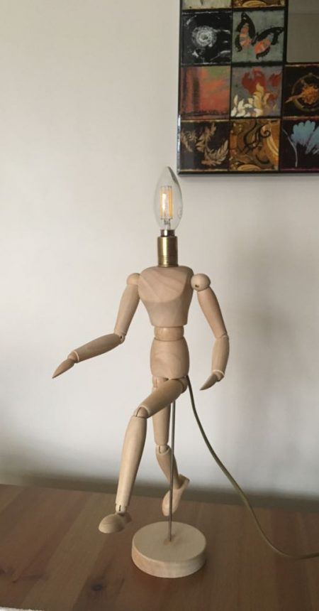 Model İnsan Lambası